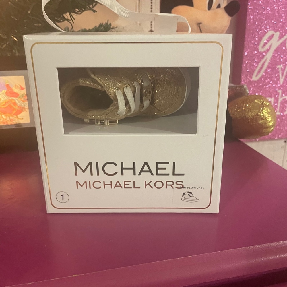 Micheal kors baby shoes